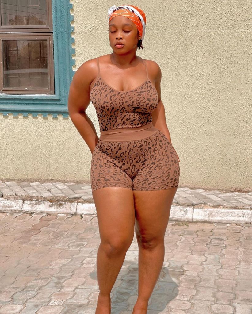 Princess Salt exibe suas curvas deslumbrantes (@princesssalt2/Instagram)